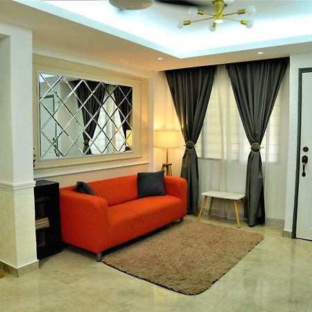 Awedee Homestay Путраджая Екстериор снимка