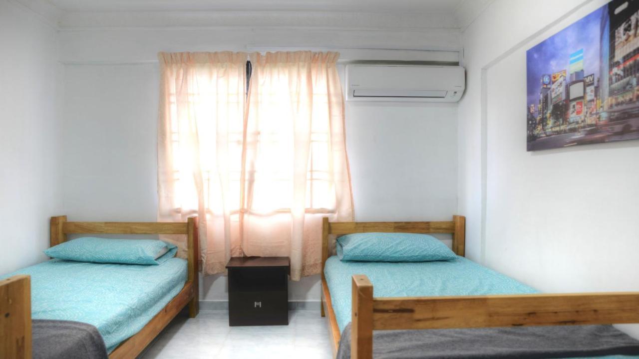Awedee Homestay Путраджая Екстериор снимка
